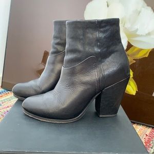 rag & bone Black Heeled Kendall Boots